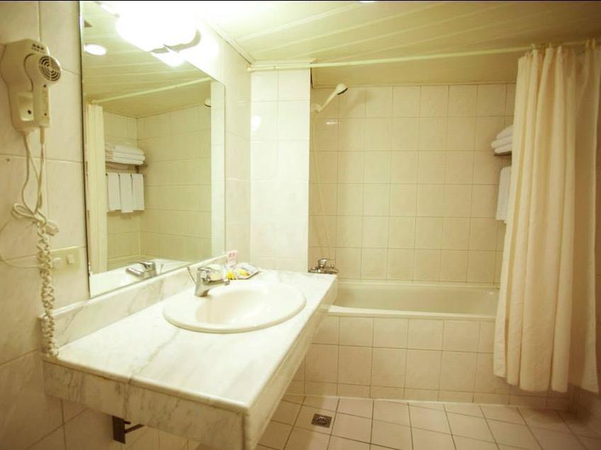 Moonlight Hotel Хсинчу Сити Екстериор снимка